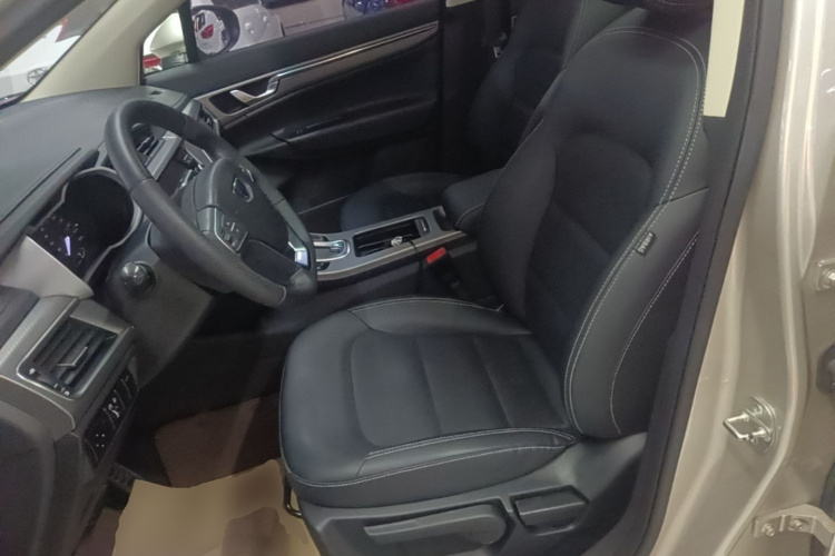 GEELY Emgrand GS 2018 #19 GEELY Emgrand GS 2018 car image #19