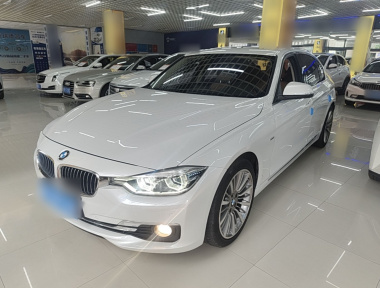 BMW 3 Series 2017 BMW 3 Series 2017 immagine di auto