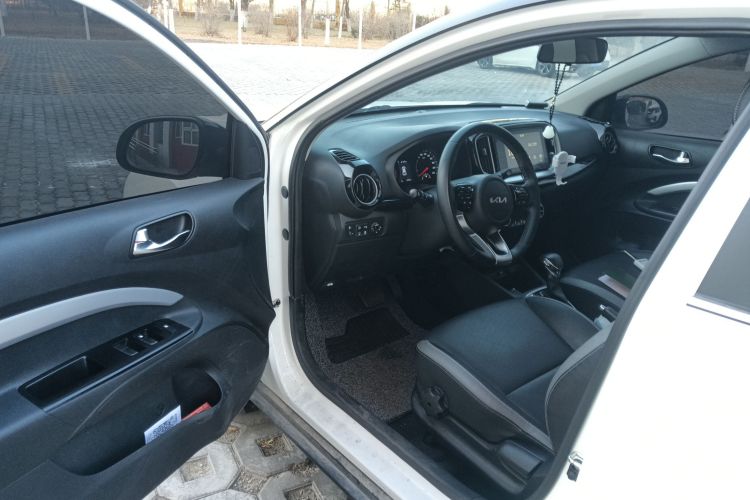 起亚 奕跑 2023 汽车图片 #13