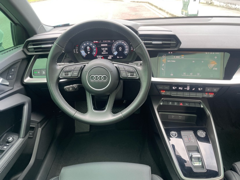 Audi A3 2022 immagine di auto #14