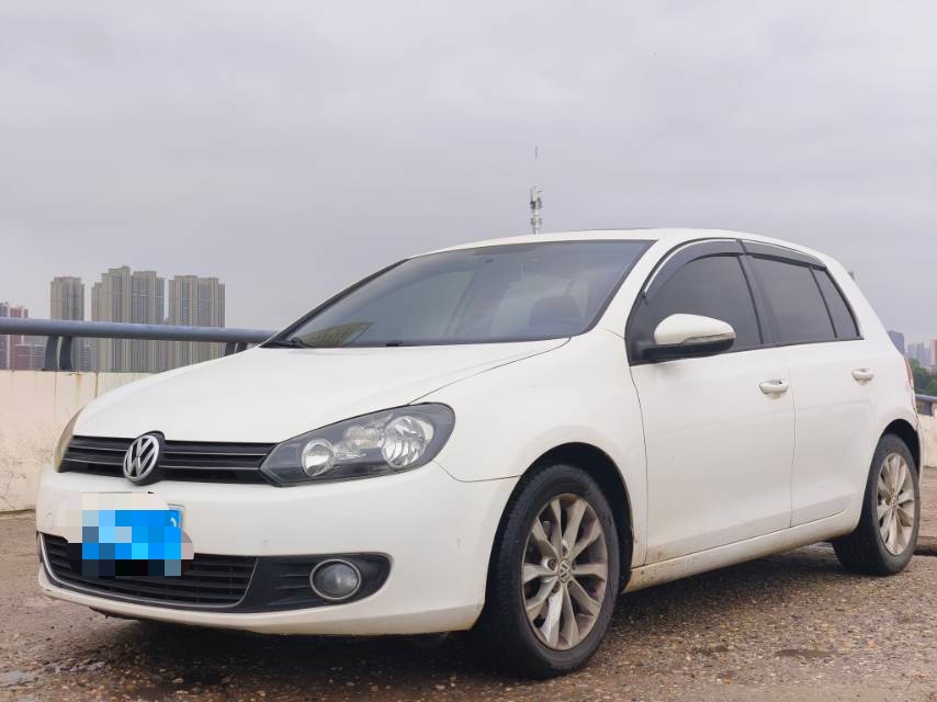 Volkswagen Golf 2012 Volkswagen Golf 2012 car image