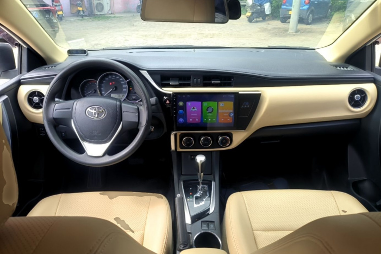 Toyota Corolla 2018 car image #10