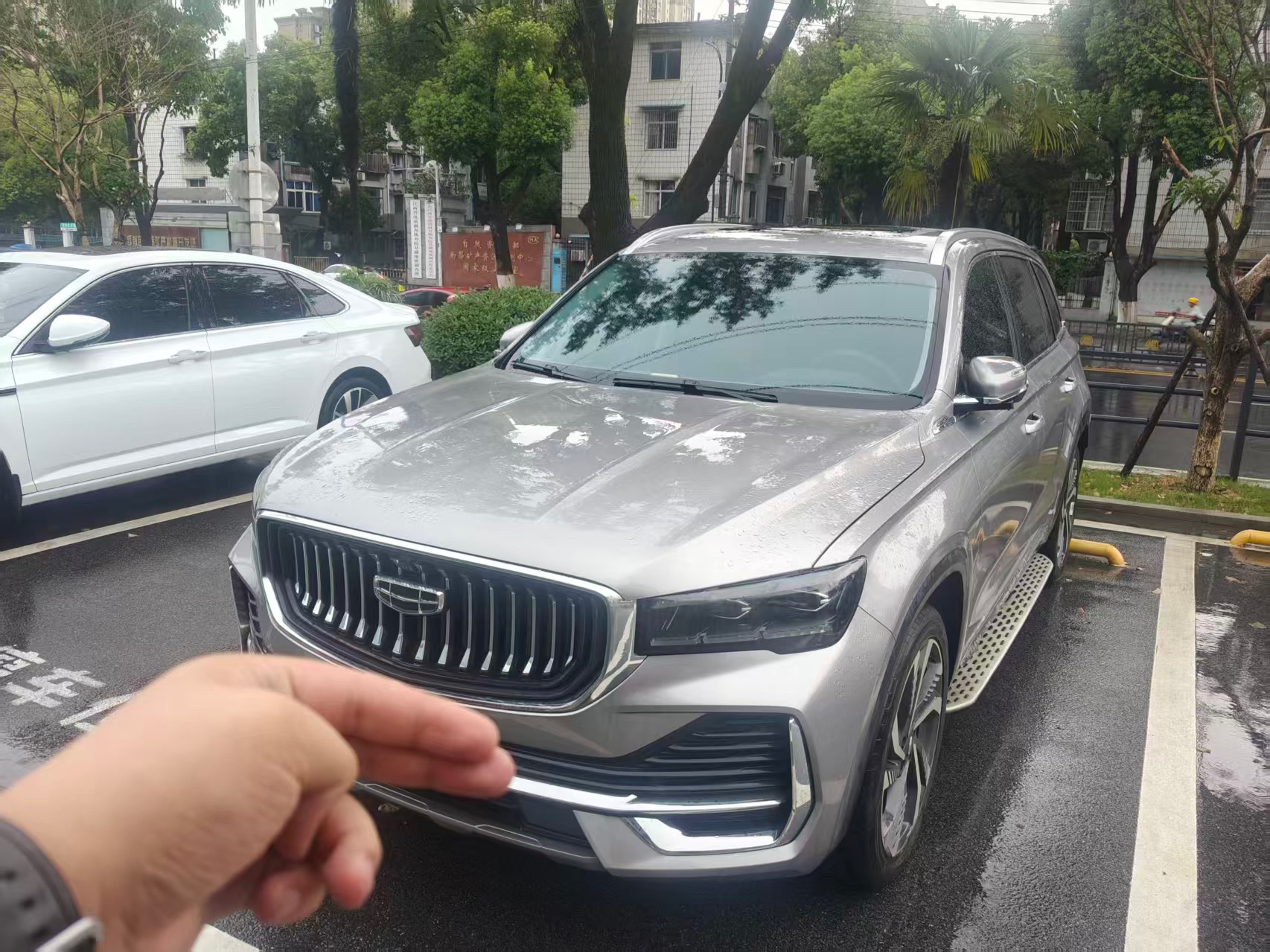 GEELY Boyue L 2023 GEELY Boyue L 2023 car image