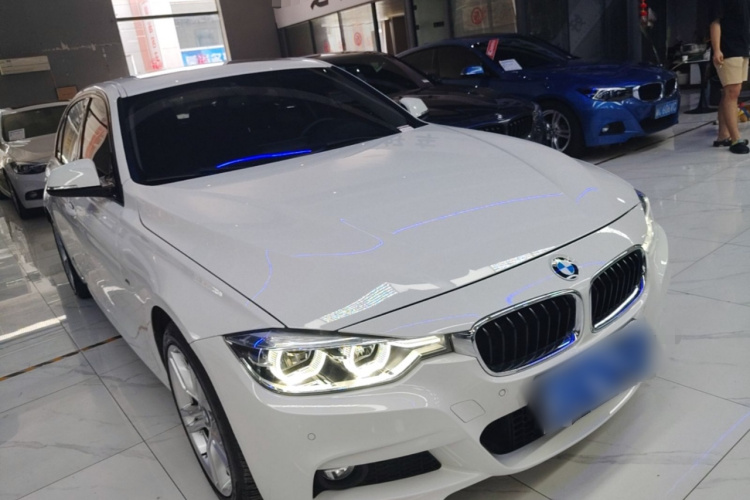 BMW 3 Series 2019 #4 BMW 3 Series 2019 car image #4