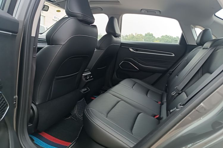 GEELY Emgrand 2023 #17 GEELY Emgrand 2023 imagen de coche #17