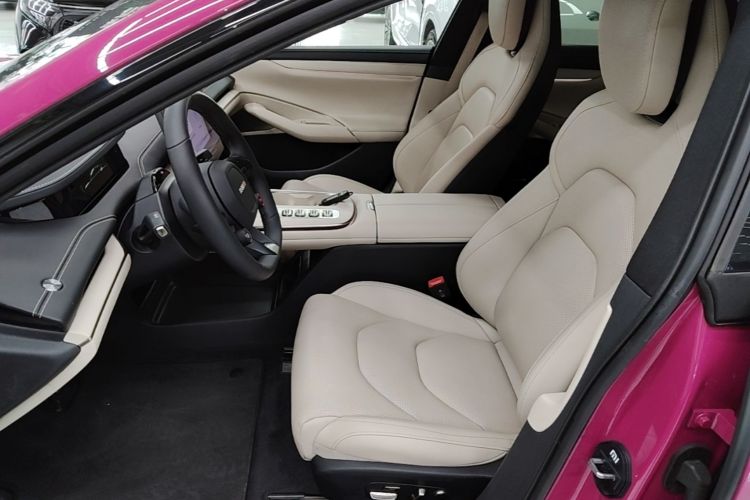 MI SU7 2025 car image #15