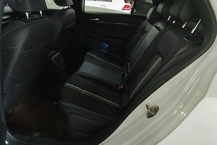 Volkswagen Golf 2021 #17 Volkswagen Golf 2021 car image #17