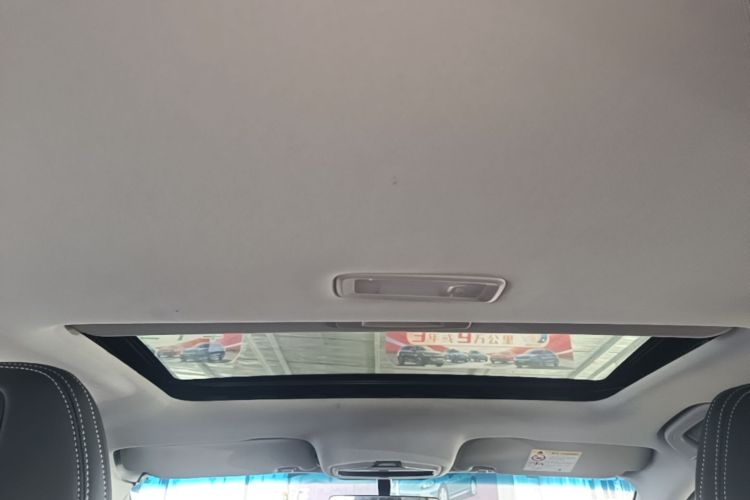 GEELY Binray 2024 immagine di auto #18