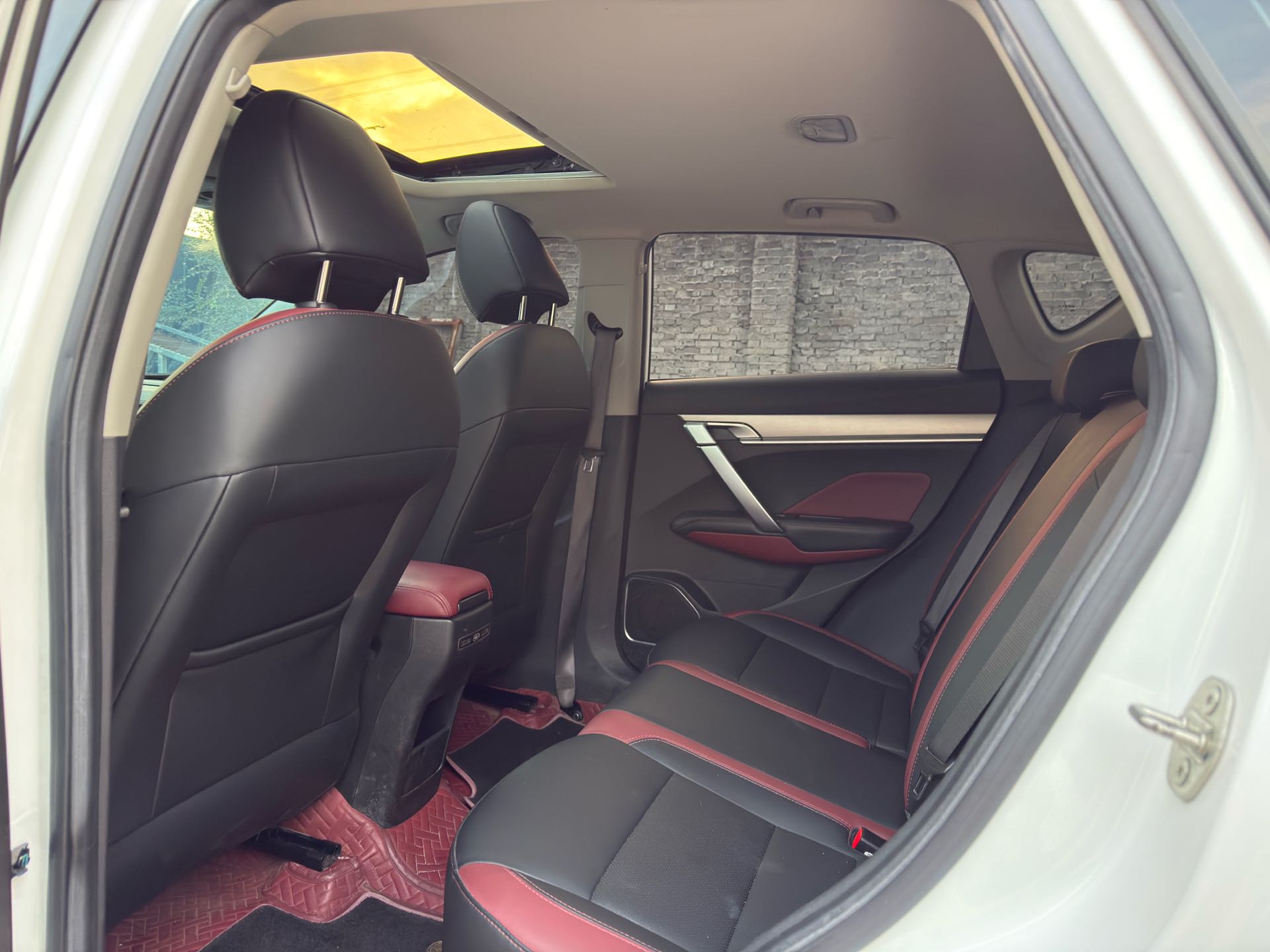 GEELY Coolray 2021 #4 GEELY Coolray 2021 car image #4