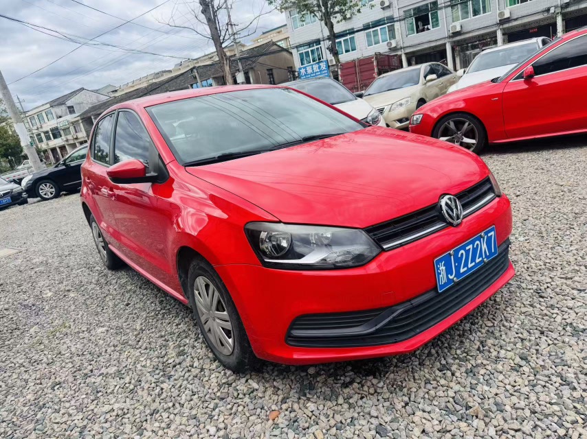 Volkswagen Polo 2017 imagen de coche #3