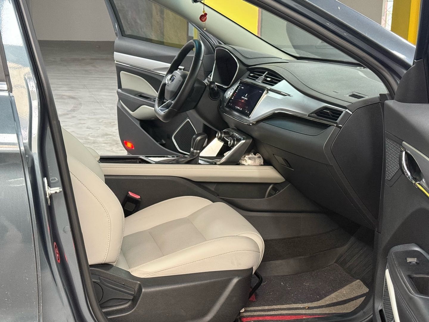 GEELY Binray 2018 #4 GEELY Binray 2018 imagen de coche #4