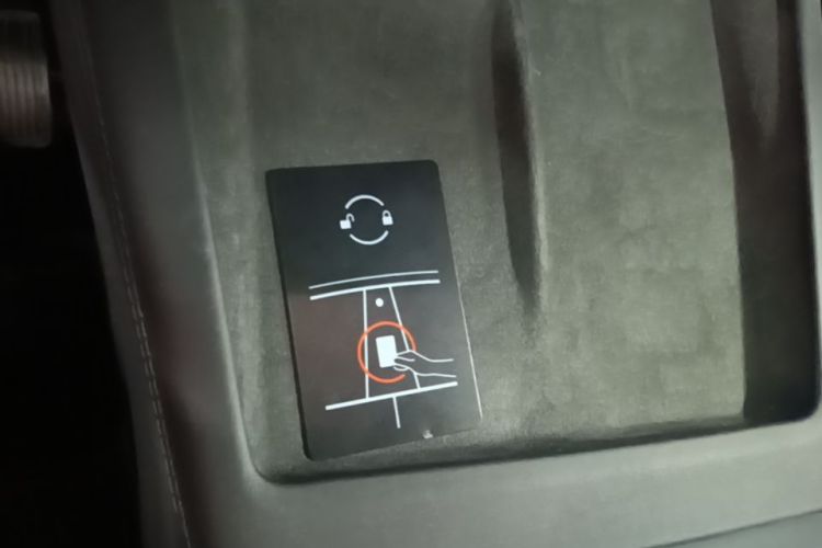 Tesla Model 3 2024 #14 Tesla Model 3 2024 immagine di auto #14