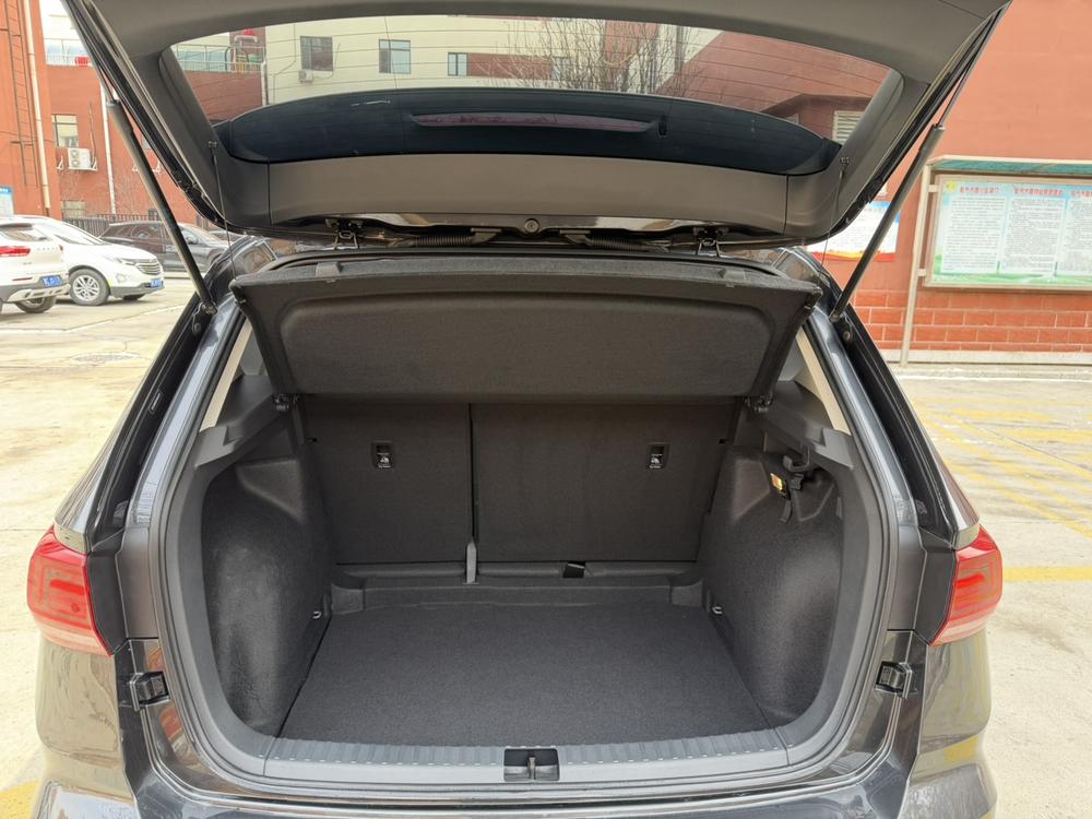 Volkswagen Tharu 2022 #20 Volkswagen Tharu 2022 car image #20