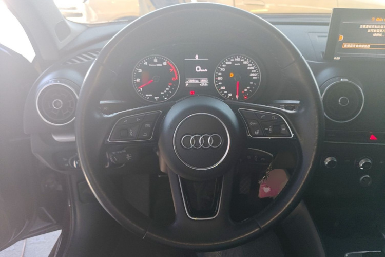 Audi A3 2020 car image #11