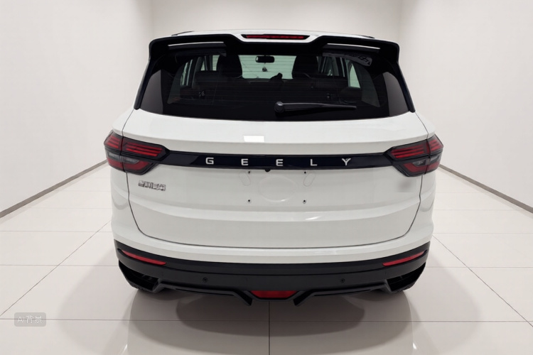 GEELY Coolray 2025 car image #6