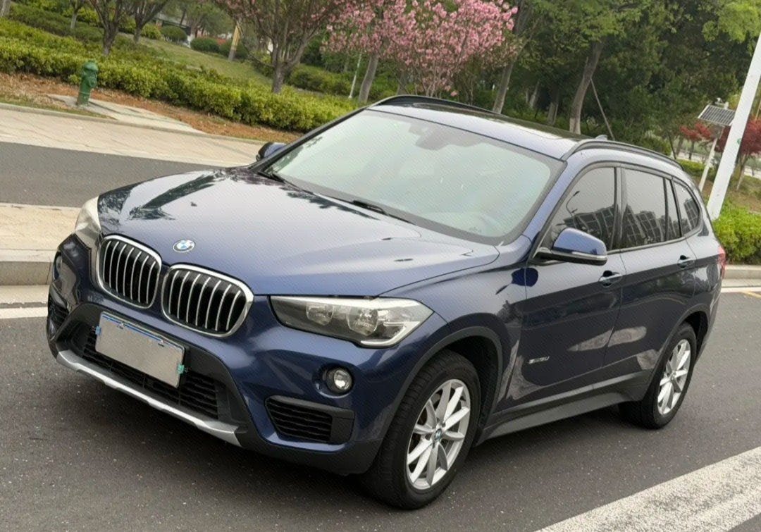 BMW X1 2016 BMW X1 2016 car image