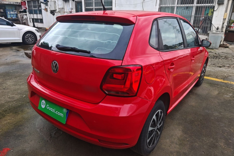 Volkswagen Polo 2017 car image #7