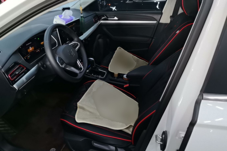 Volkswagen Lavida 2024 car image #15