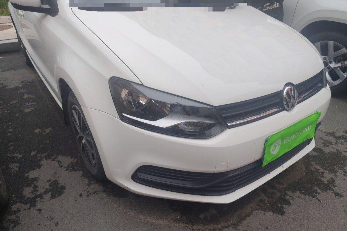 Volkswagen Polo 2016 car image #7