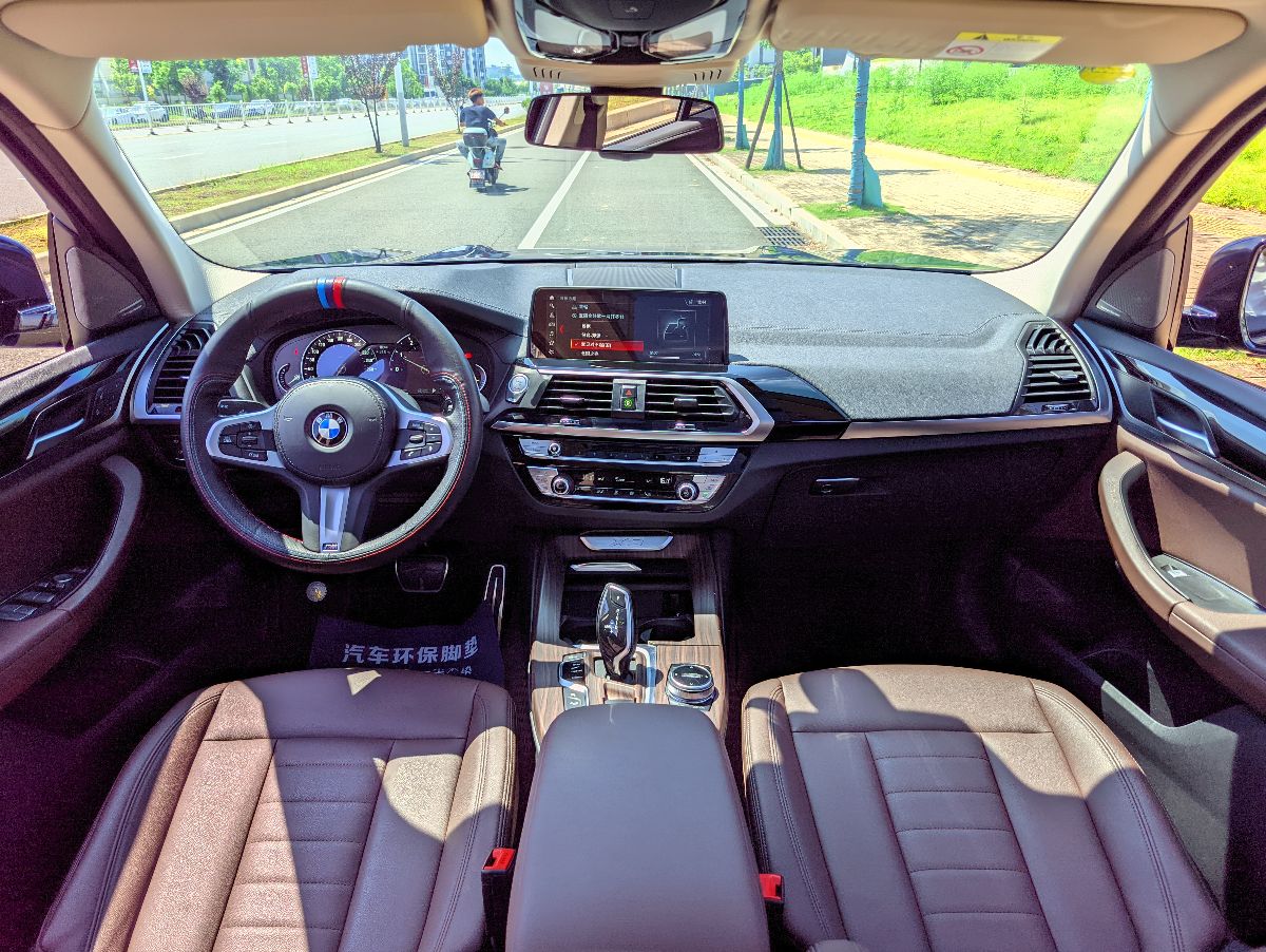 BMW X3 2019 car image #8