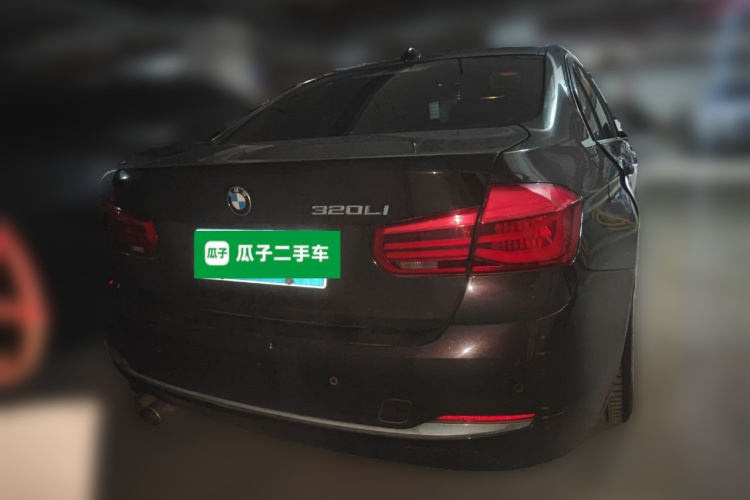 BMW 3 Series 2017 car image #6