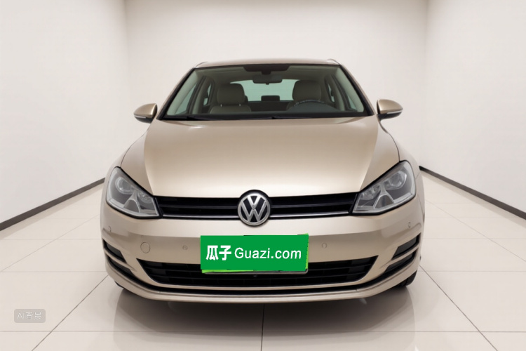 Volkswagen Golf 2017 car image #3