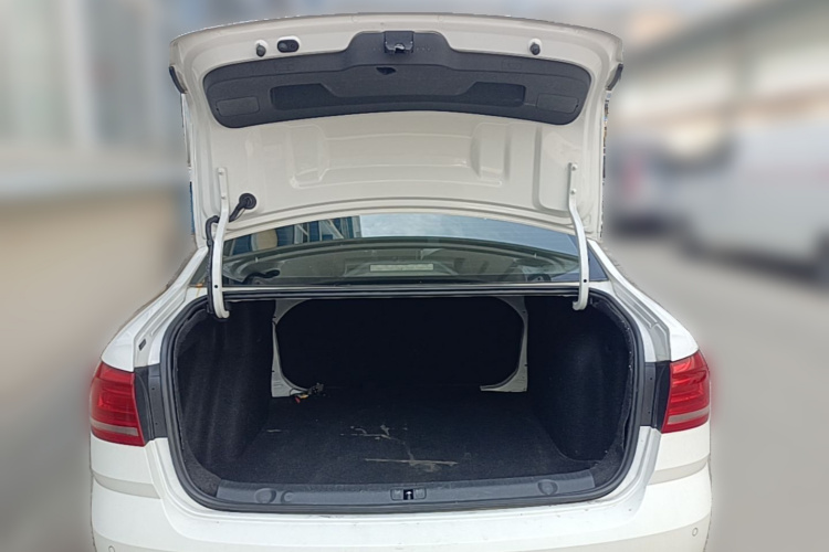 Volkswagen Lavida 2016 car image #21
