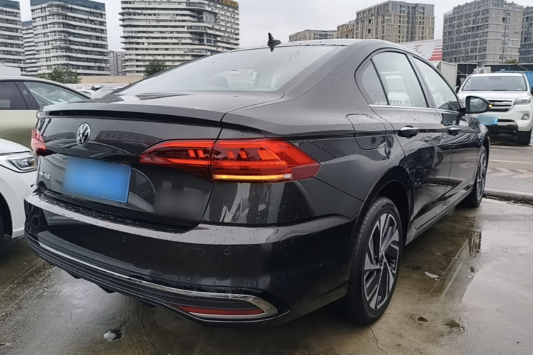 Volkswagen Bora 2024 صورة سيارة #5
