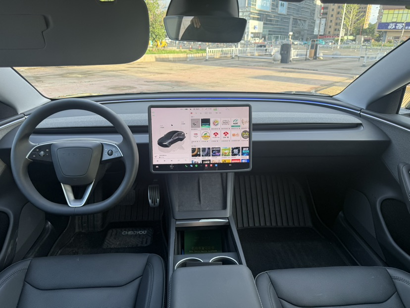 Tesla Model 3 2025 #5 Tesla Model 3 2025 car image #5