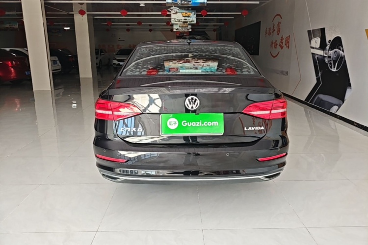 Volkswagen Lavida 2019 #6 Volkswagen Lavida 2019 car image #6
