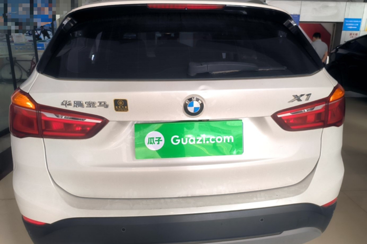 BMW X1 2018 #4 BMW X1 2018 car image #4