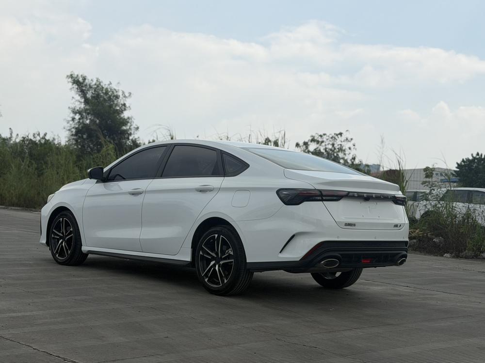 GEELY Binray 2025 #4 GEELY Binray 2025 car image #4