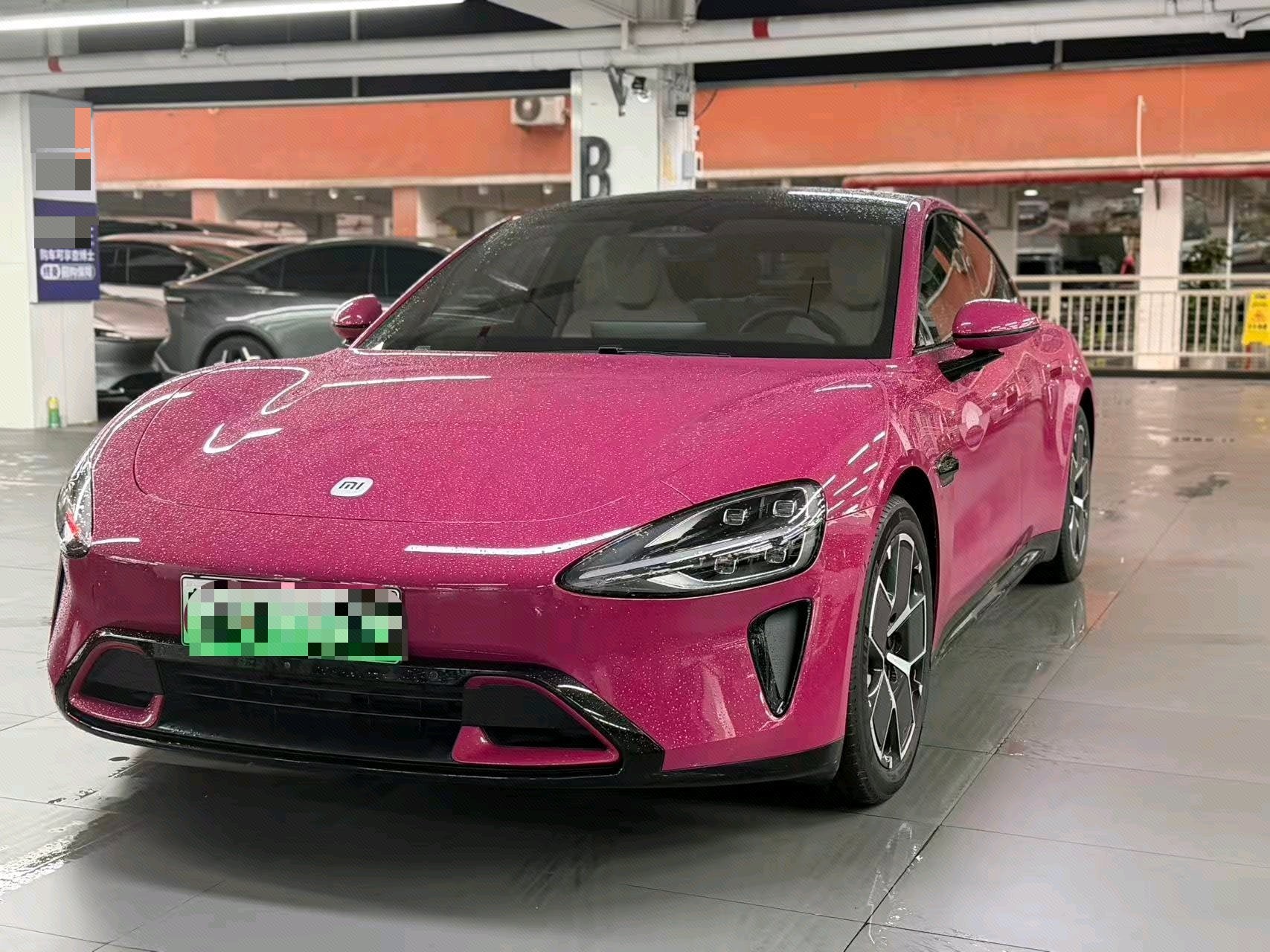MI SU7 2025 MI SU7 2025 car image
