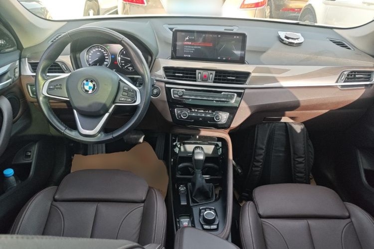 BMW X1 2018 #11 BMW X1 2018 car image #11