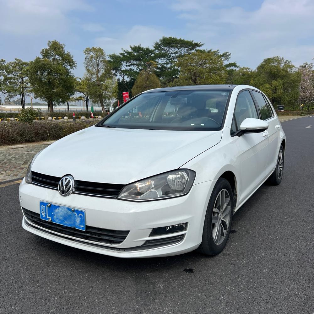 Volkswagen Golf 2016 car image 