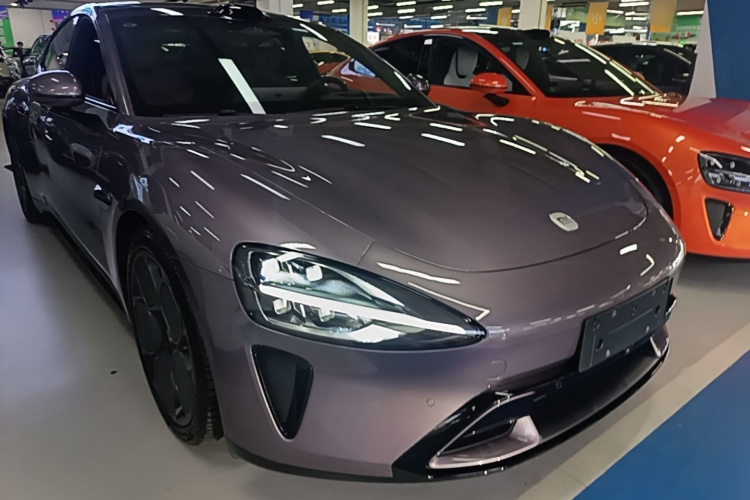 MI SU7 2025 car image #4