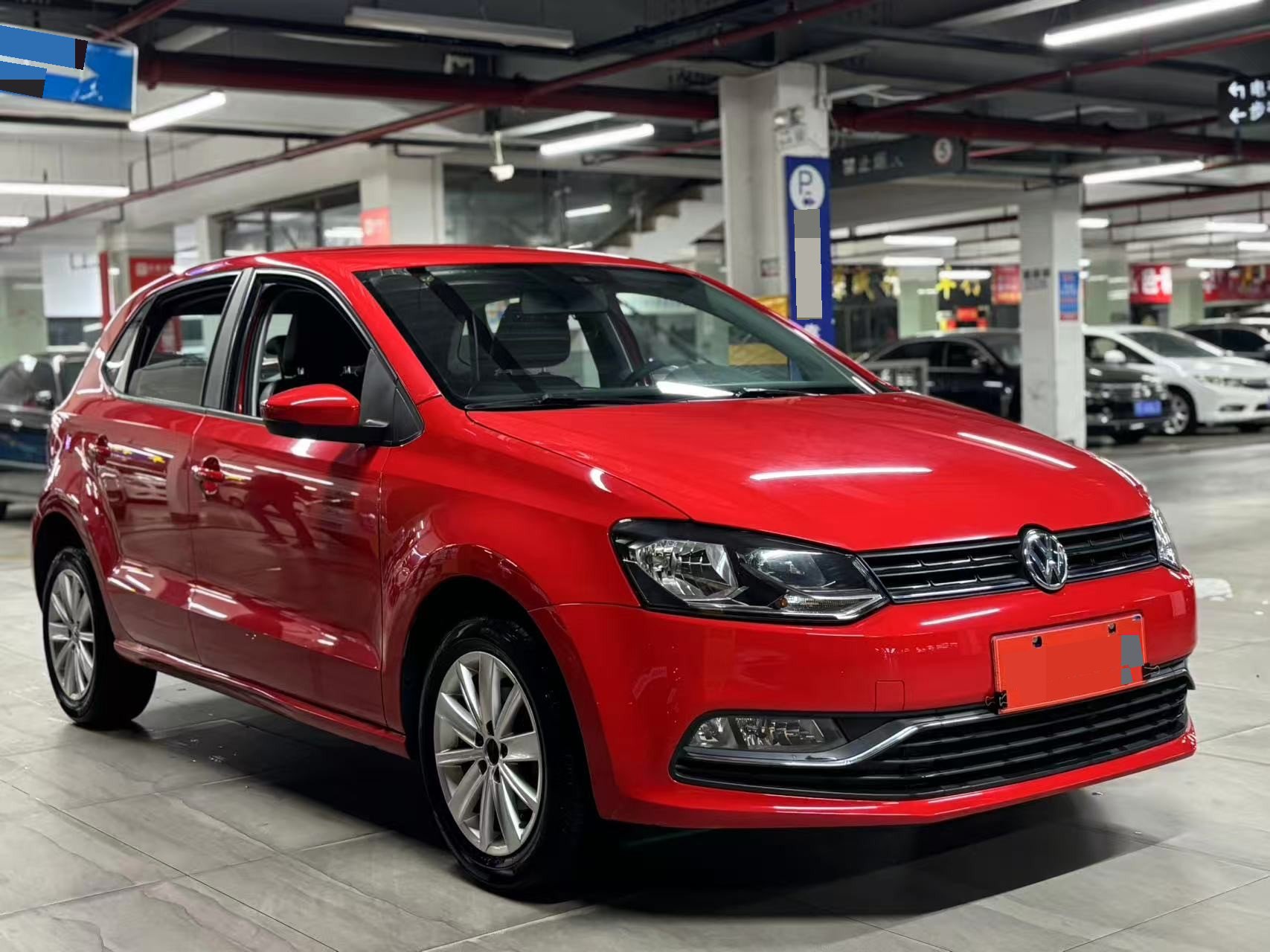 Volkswagen Polo 2015 imagen de coche #2