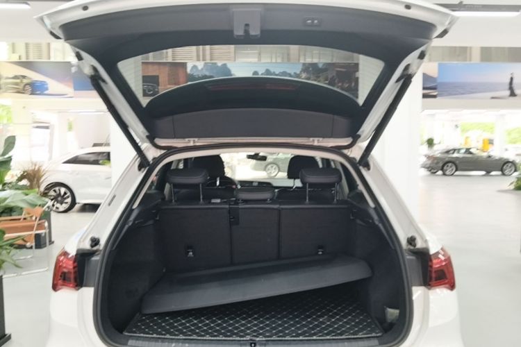 Audi Q3 2023 immagine di auto #19