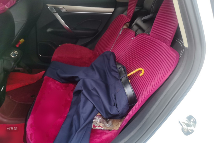 GEELY Coolray 2020 #19 GEELY Coolray 2020 car image #19