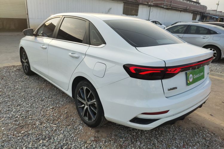 GEELY Emgrand 2022 #5 GEELY Emgrand 2022 car image #5