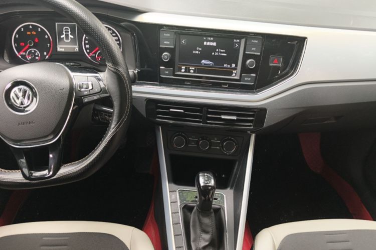 Volkswagen Polo 2019 #13 Volkswagen Polo 2019 car image #13