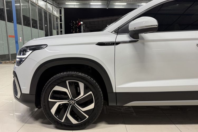 Volkswagen Tharu 2025 #8 Volkswagen Tharu 2025 immagine di auto #8