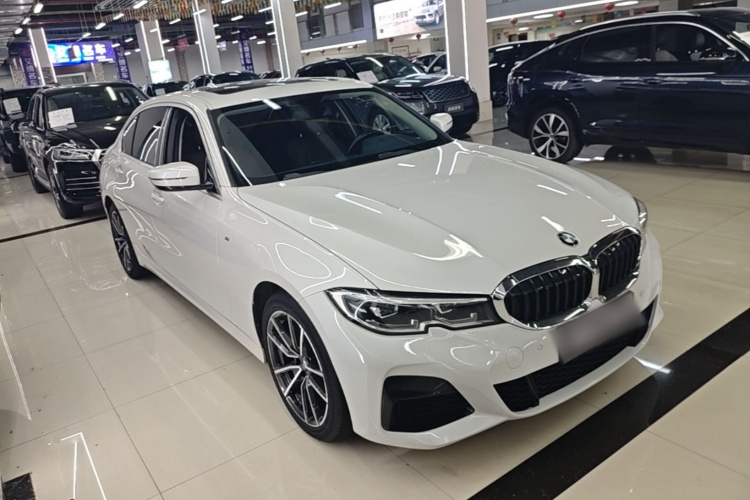 BMW 3 Series 2021 #6 BMW 3 Series 2021 car image #6