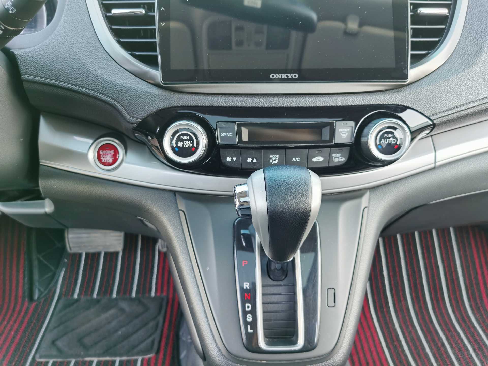 Honda CR-V 2015 car image #9