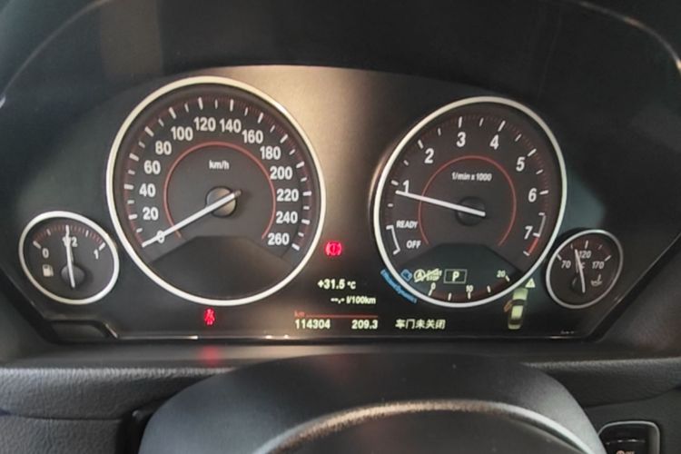 BMW 3 Series 2018 #12 BMW 3 Series 2018 car image #12