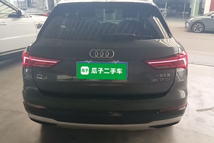 Audi Q3 2019 #6 Audi Q3 2019 car image #6
