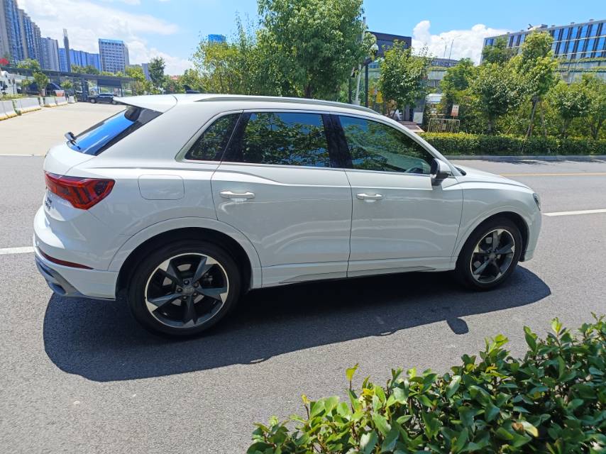 Audi Q3 2020 #5 Audi Q3 2020 car image #5