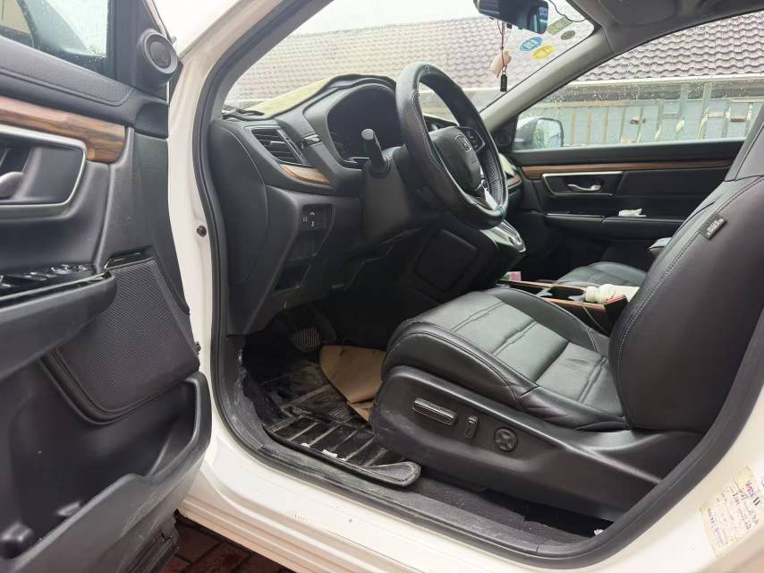 Honda CR-V 2017 #8 Honda CR-V 2017 car image #8
