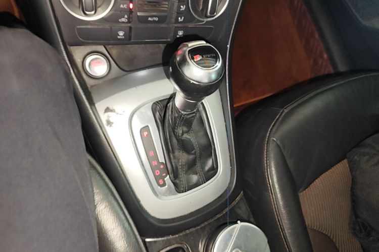 Audi Q3 2016 #18 Audi Q3 2016 car image #18