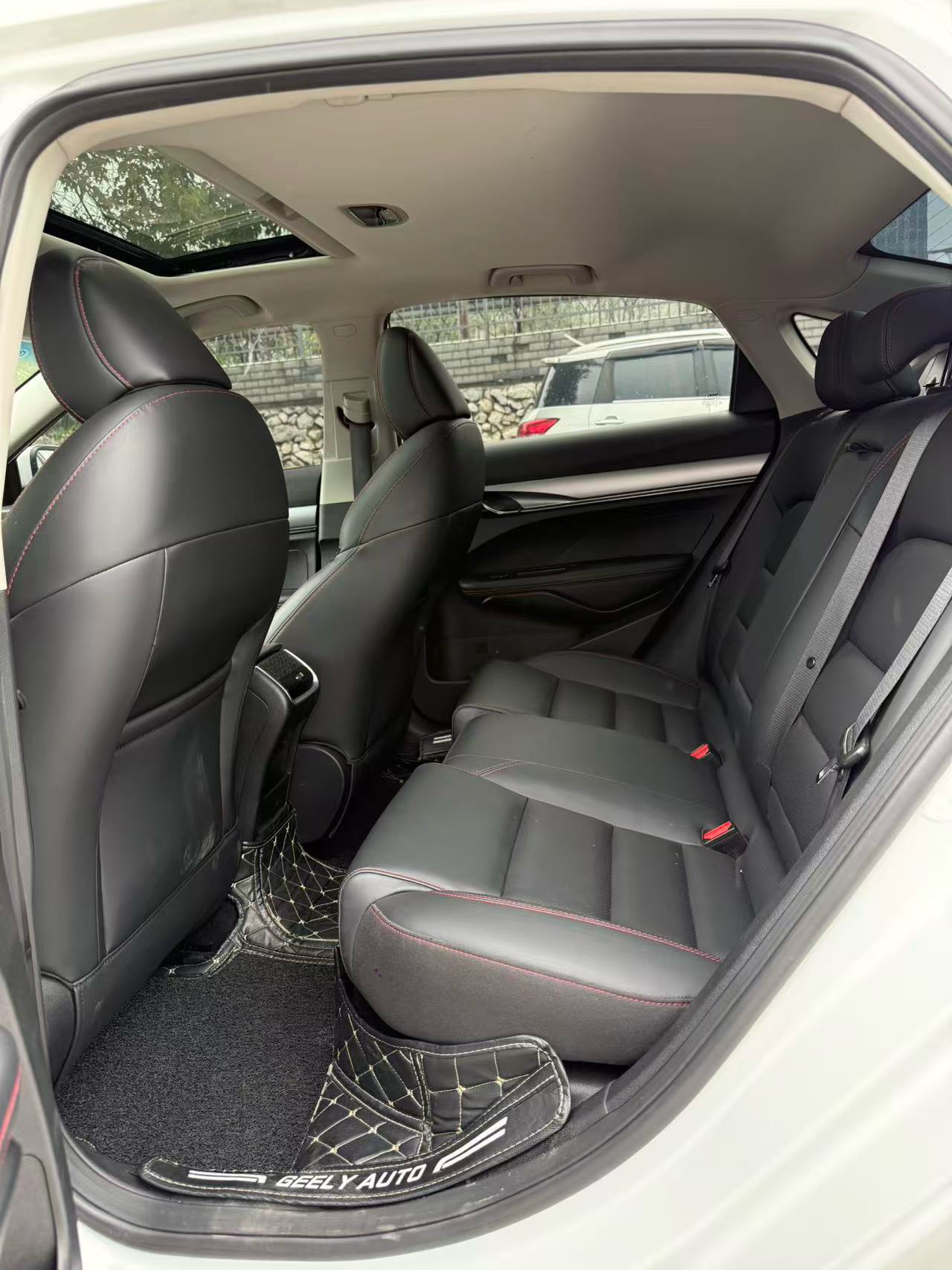 GEELY Binray 2020 car image #6